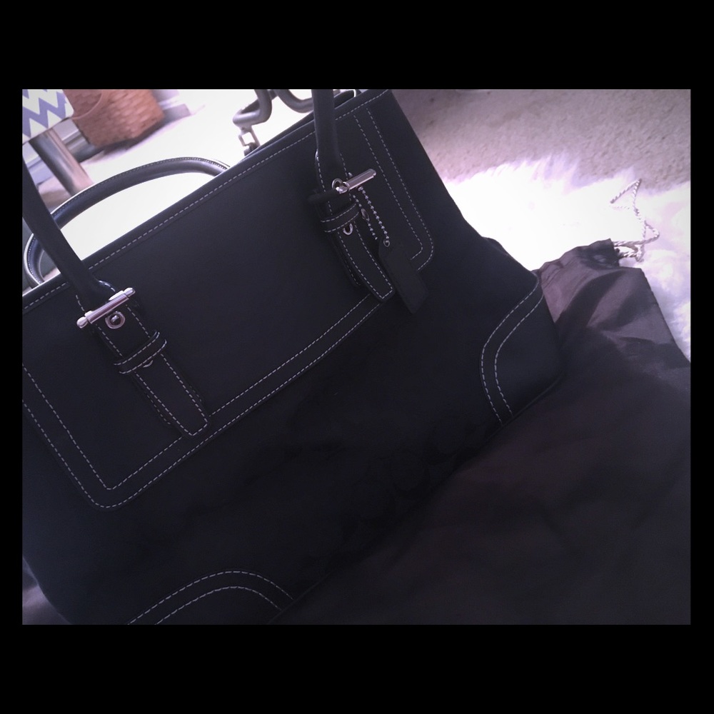 FINAL Price Drop: Gorgeous, Like New Coach Handbag